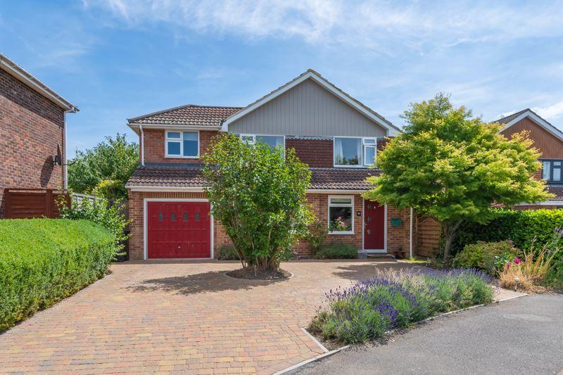 Aldworth Avenue, Wantage 5 bed detached house for sale £565,000