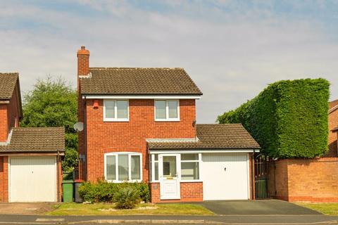 26 Fairways Drive, Madeley, Telford, TF7 5TD