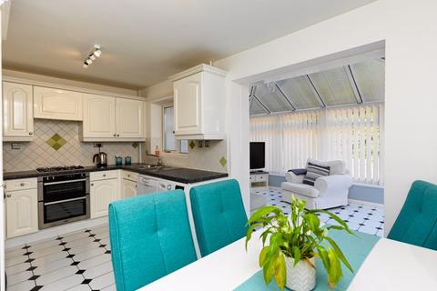 26 Fairways Drive, Madeley, Telford, TF7 5TD