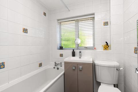 26 Fairways Drive, Madeley, Telford, TF7 5TD