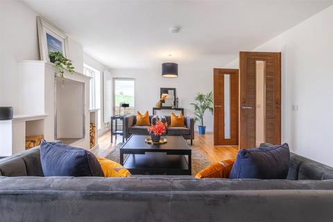 4 bedroom detached house for sale, East Millichen Farm View, Millichen Road, Glasgow