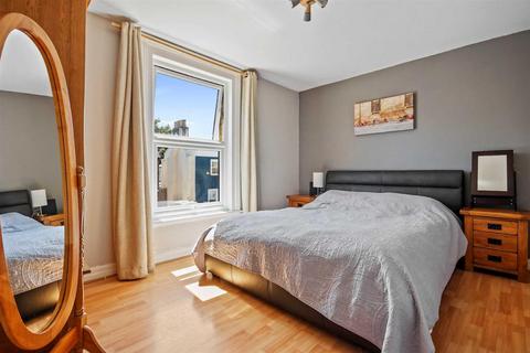 3 Station Road, London, SE20 7BE