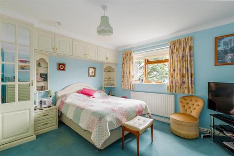 Marlew House Old Tiverton Road, Crediton, EX17 1EG