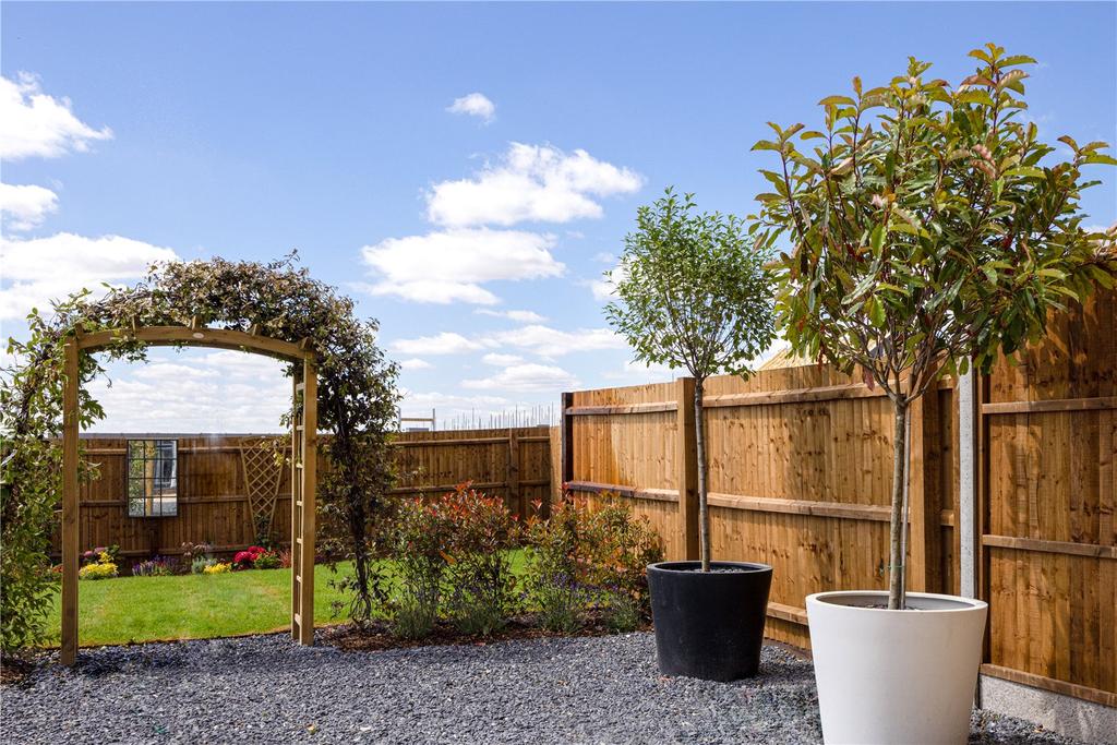 Show Home Garden