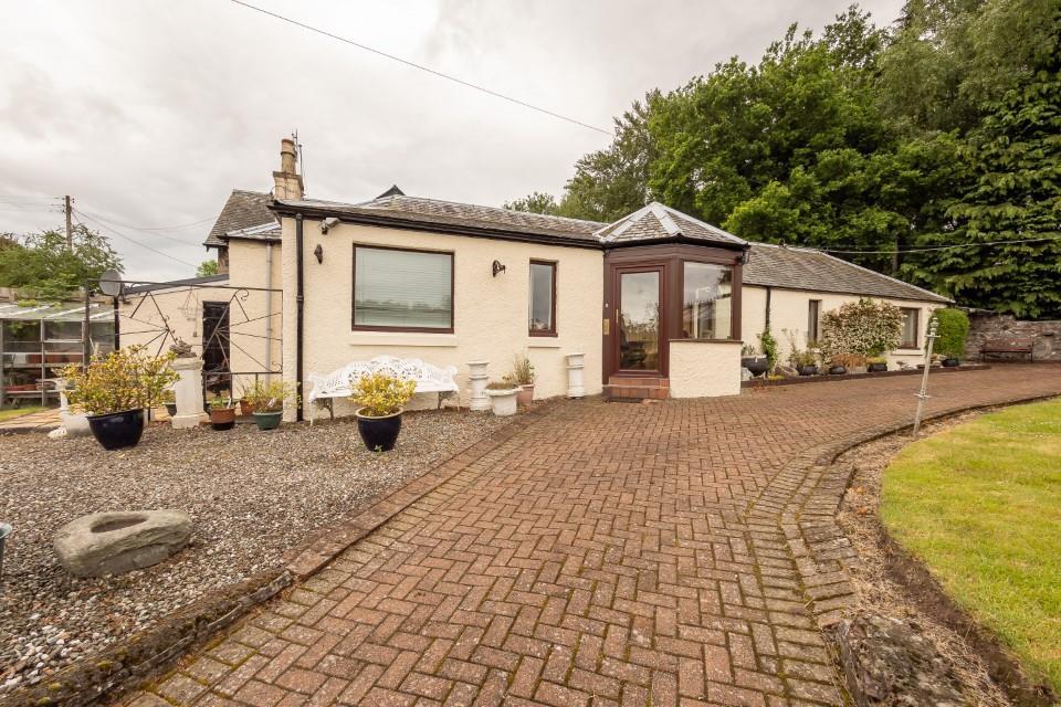 Connaught Terrace, Crieff 2 bed bungalow for sale £270,000