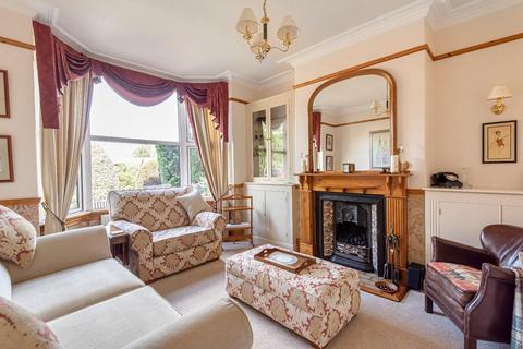 97 Leeds Road, Tadcaster, LS24 9LA