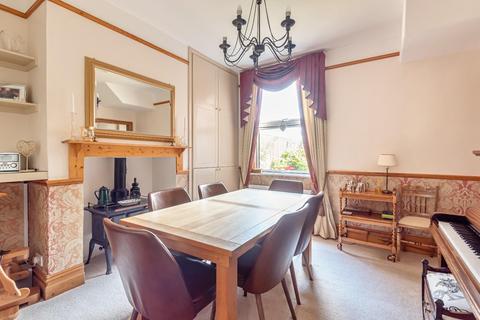 97 Leeds Road, Tadcaster, LS24 9LA
