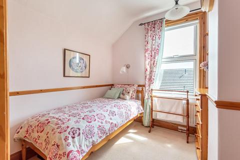 97 Leeds Road, Tadcaster, LS24 9LA