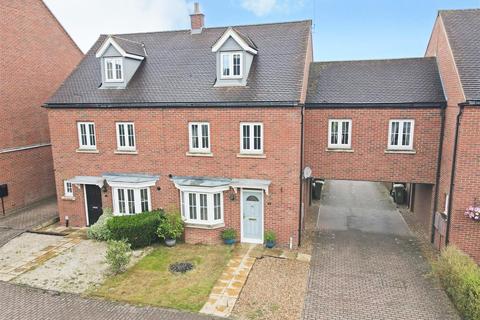 9 Bewcastle Row, Kingsmead, Milton Keynes, MK4 4HG