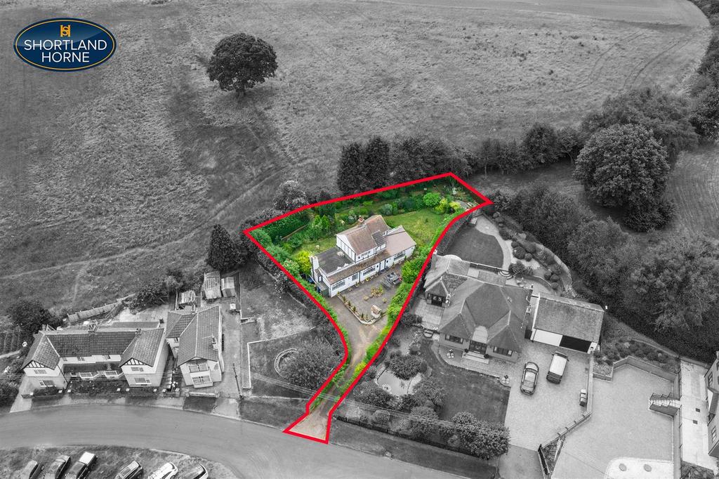 Fivefield Road, Keresley End, Coventry 2 bed detached house £330,000