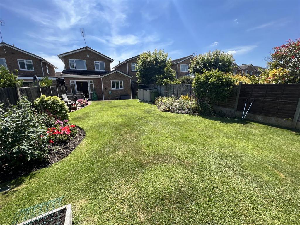 Hargrave Road, Shirley, Solihull 3 bed link detached house £379,950