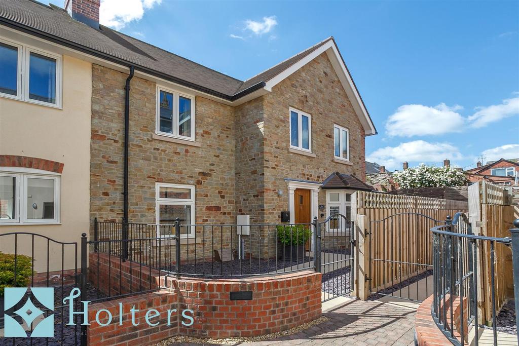 Steeple Mews, Ludlow 3 bed townhouse for sale £425,000