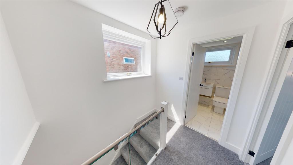 Seddon Close - Landing
