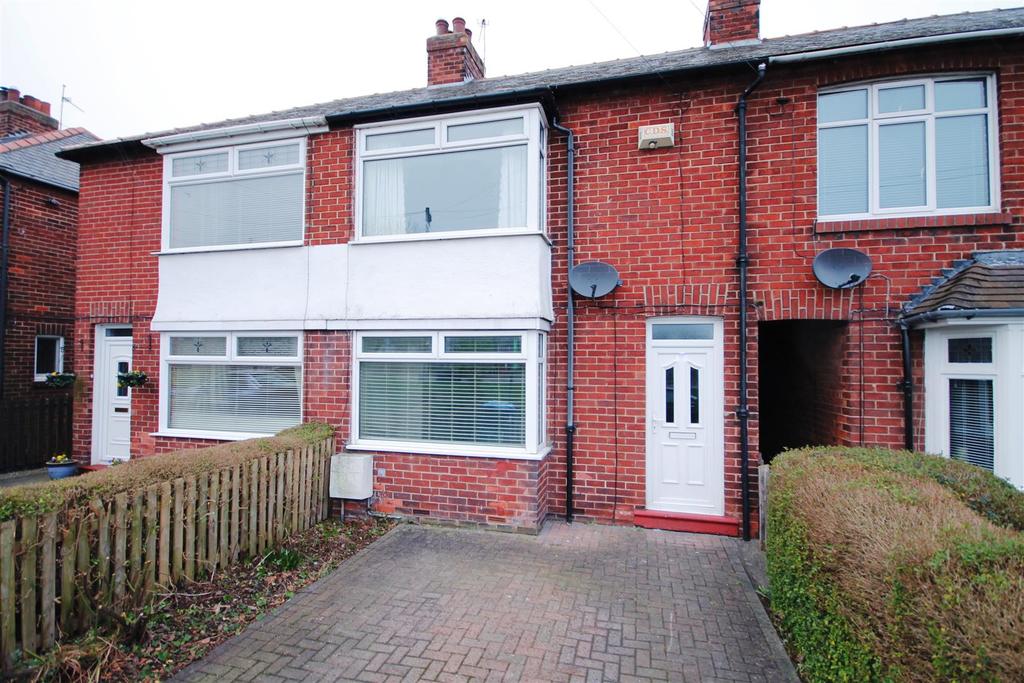 St. Cuthberts Avenue, Framwellgate Moor, Durham 2 bed terraced house