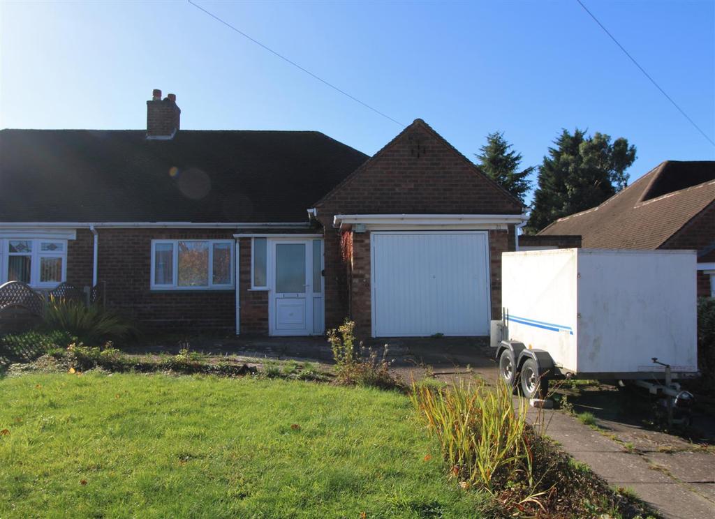 Ebrington Avenue, Solihull 3 bed semidetached bungalow £300,000