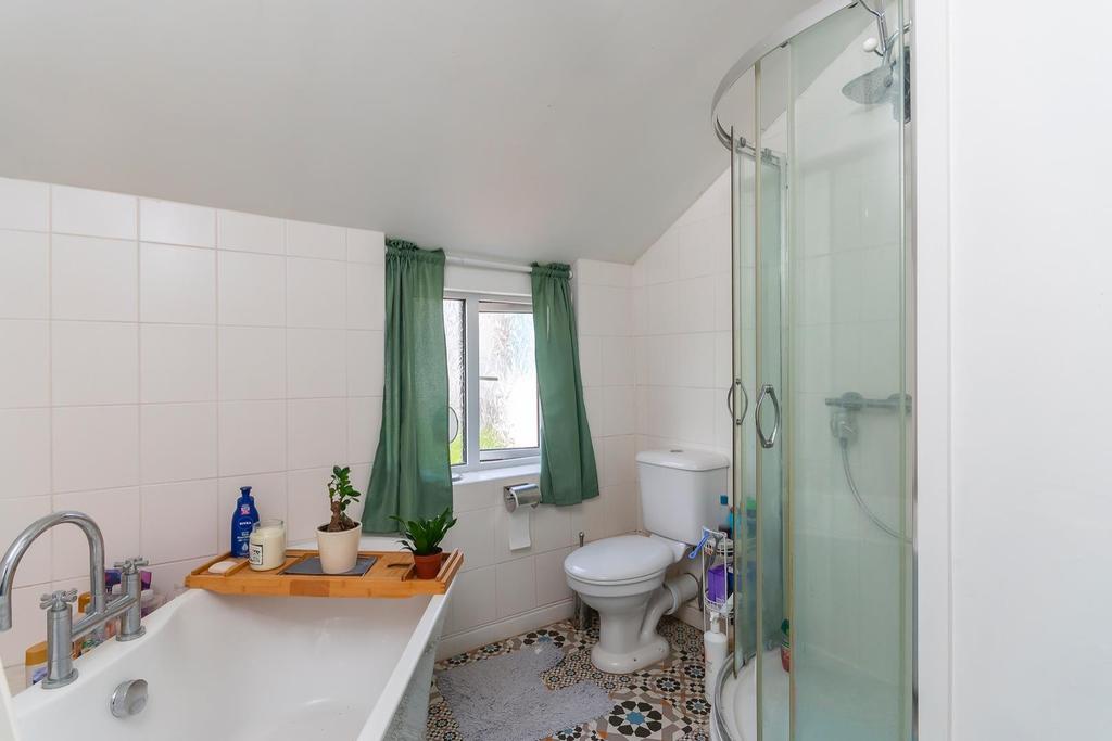 DAORDRAWDE44 - Bathroom C.jpg