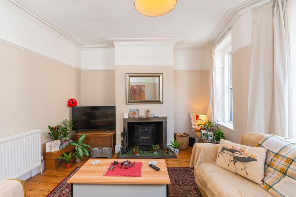 DAORDRAWDE44 - Living Room A.jpg