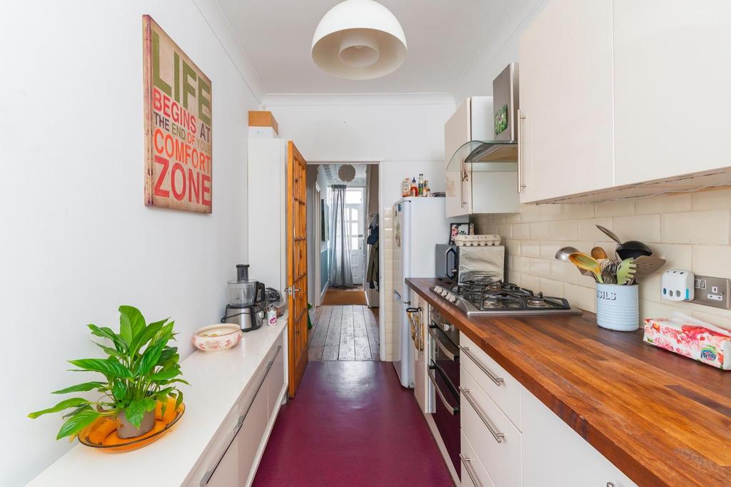 DAORDRAWDE44 - Kitchen D.jpg