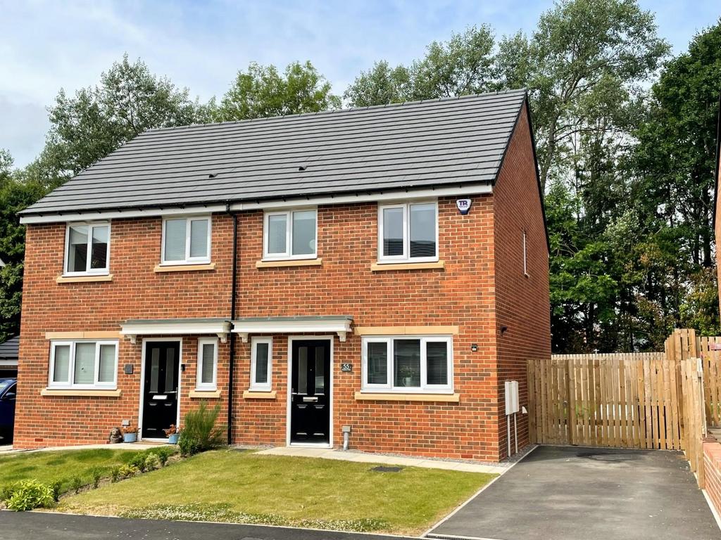 Chestnut Way, Newton Aycliffe 3 bed semidetached house £175,000