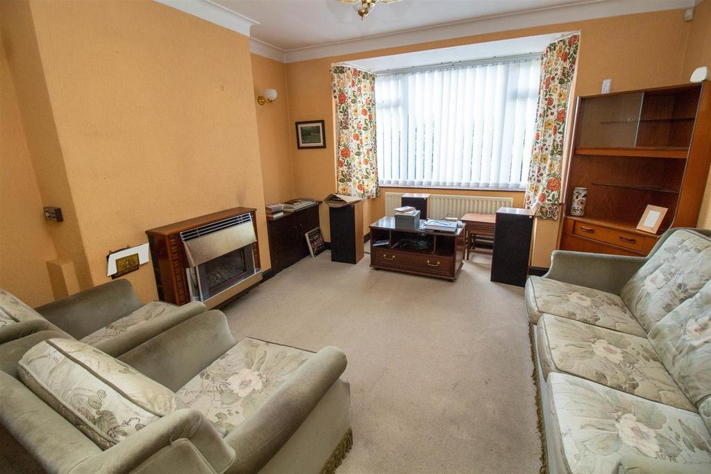 Woolerton Drive, Windy Nook, Gateshead 3 bed semidetached house £180,000