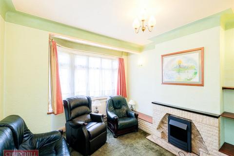 27 Foresters Drive, Walthamstow, London, E17 3PG
