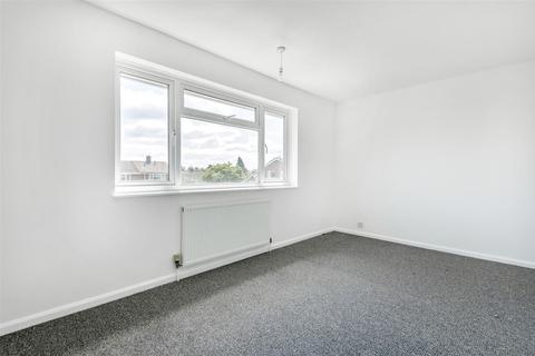 41 Avon Drive, Bedford, MK41 7AG