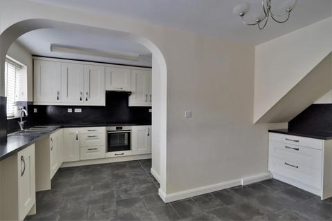 11 Aspen Drive, Quedgeley, Gloucester, GL2 4EN