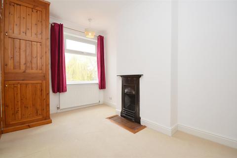 22 Barwell Road, Kirby Muxloe, Leicester, LE9 2AA