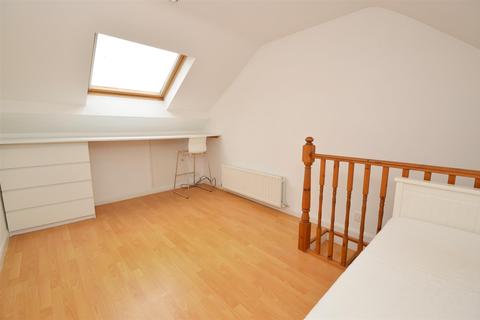 22 Barwell Road, Kirby Muxloe, Leicester, LE9 2AA