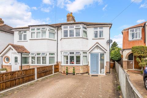 31 Riverholme Drive, Epsom, KT19 9TG