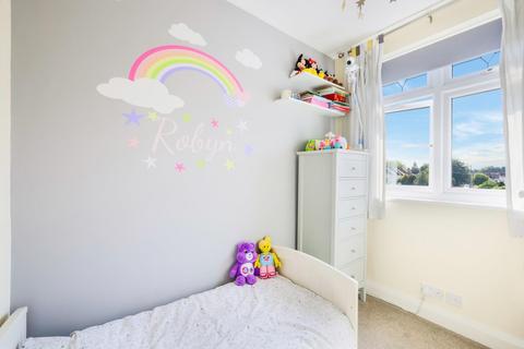 31 Riverholme Drive, Epsom, KT19 9TG