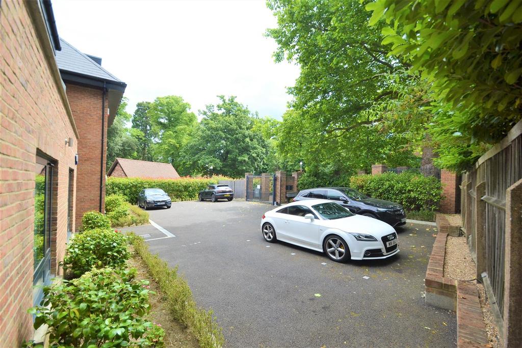 Residents car park