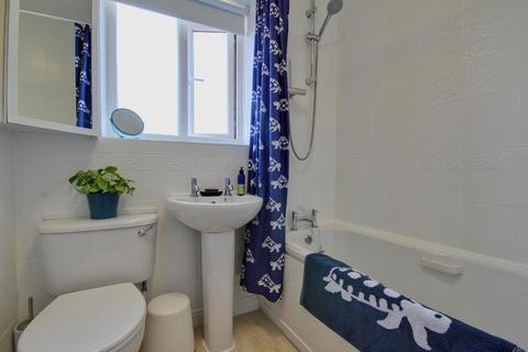 53 Ashdene Close, Willerby, Hull, HU10 6LW