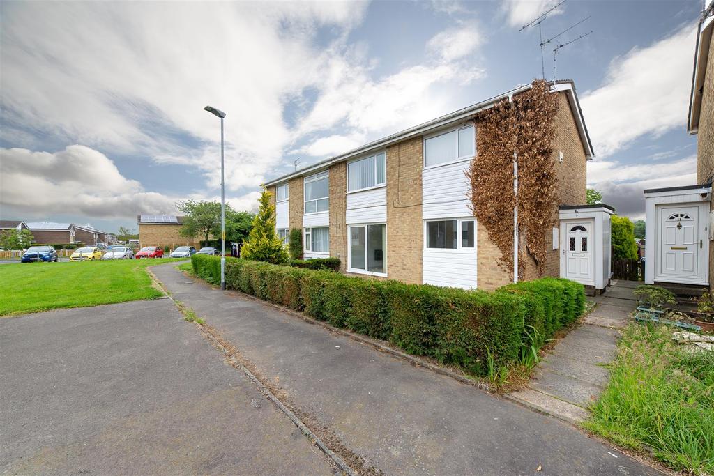 Lowther Square, Cramlington, NE23 2 bed flat £525 pcm (£121 pw)