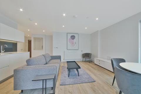 2 bedroom apartment to rent - Cobham House, Kidbrooke Village, London SE3