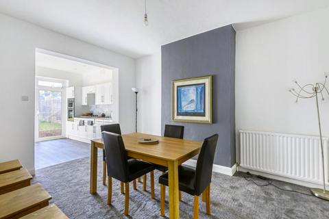 32 Avenue Road, London, SE20 7RR
