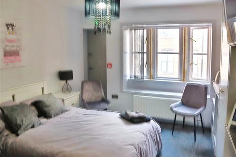 1 bedroom in a house share to rent - Florences Rooms, 6 Macauley Street, Huddersfied, HD1