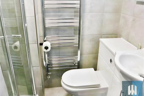 1 bedroom in a house share to rent, Florences Studios, 6 Macaulay Street, Huddersfield, HD1