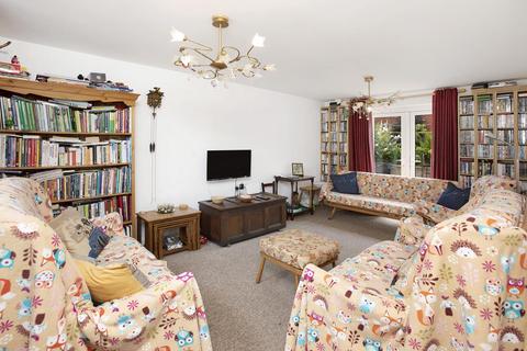22 Clover Drive, Dawlish, EX7 0FJ