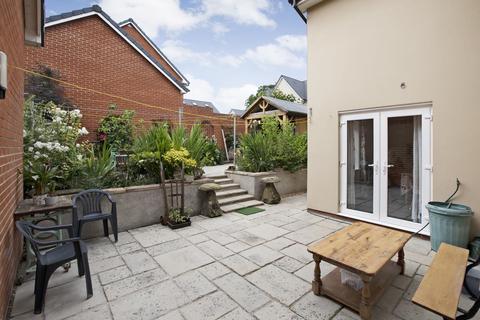 22 Clover Drive, Dawlish, EX7 0FJ