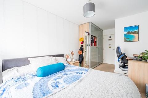 Flat 20, 1 Milles Square, London, SW9 8GA