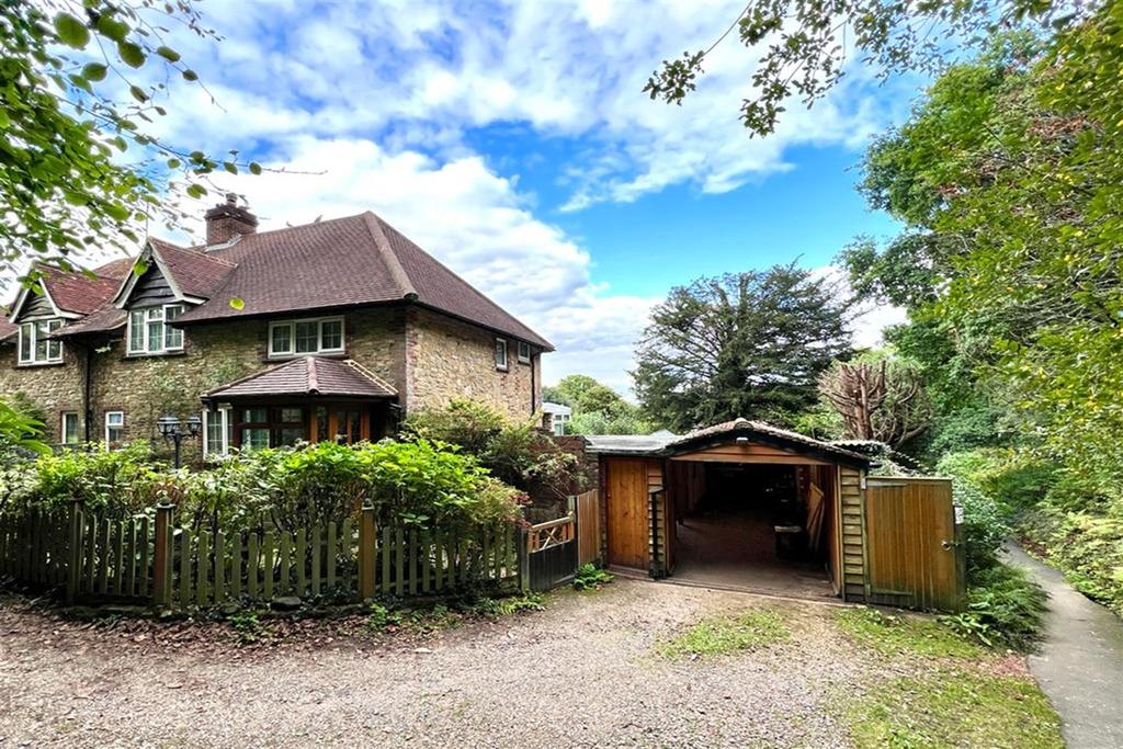 Grayswood Common Cottages, Grayswood Road, Haslemere, GU27 3 bed semi