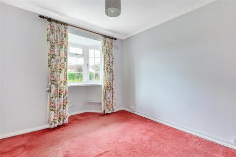 2 bedroom bungalow for sale - Parkway, Woburn Sands, Milton Keynes, Buckinghamshire, MK17