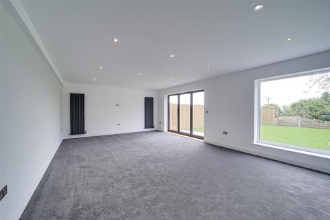 4 bedroom barn conversion for sale - Spen View Lane, Bierley, Bradford, West Yorkshire, BD4