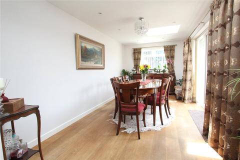 4 bedroom semi-detached house for sale - Gilpin Avenue, Hucclecote, Gloucester, GL3