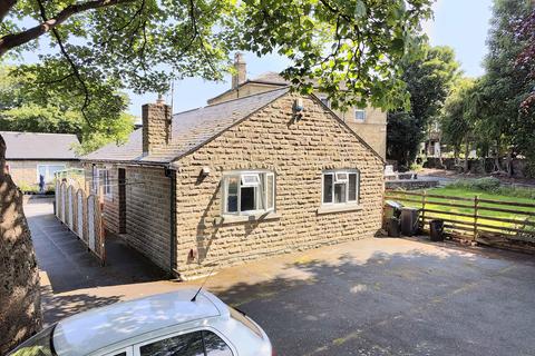 3 bedroom detached bungalow for sale - Fenby Avenue, Bradford BD4