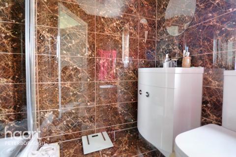 4 Glover Drive, Peterborough, PE4 7DB