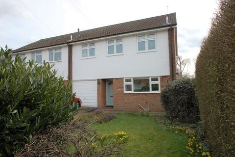 33 Captain Cook Close, Chalfont St Giles, HP8 4DS