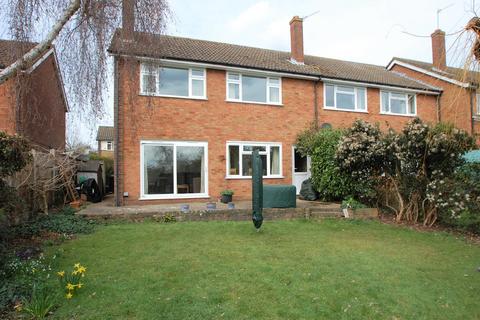 33 Captain Cook Close, Chalfont St Giles, HP8 4DS