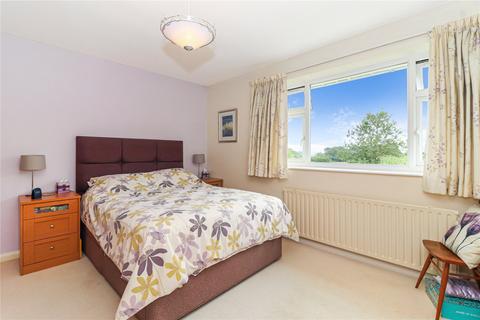 33 Captain Cook Close, Chalfont St Giles, HP8 4DS